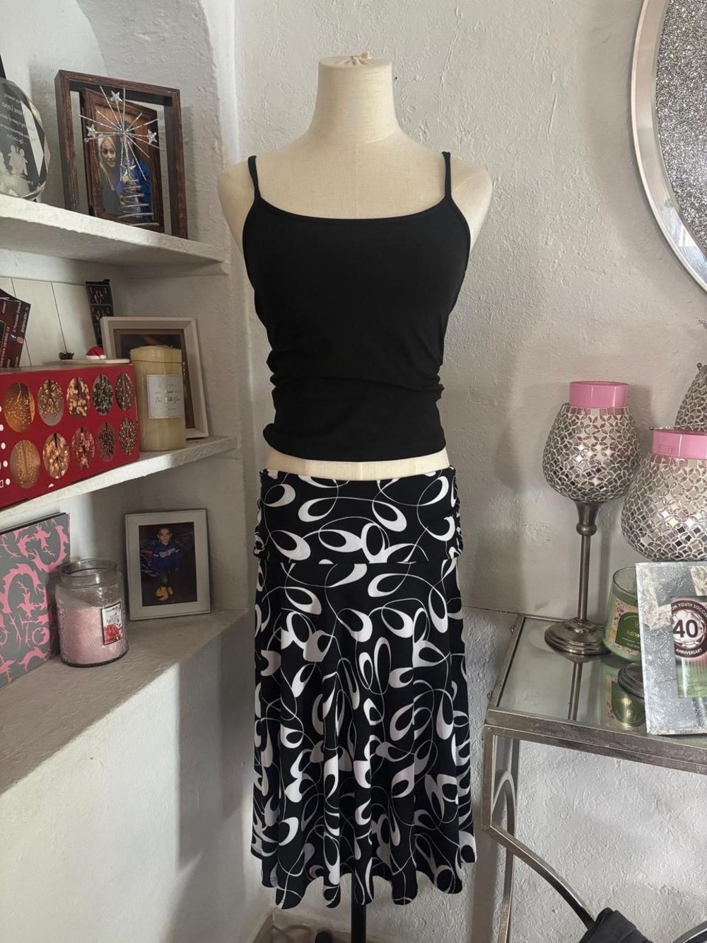 y2k black and white patterned skirt - Picture 5 of 5